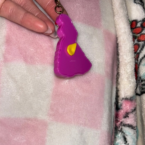 Pink Ariel from the Little Mermaid Princess Keychain - Picture 4 of 4